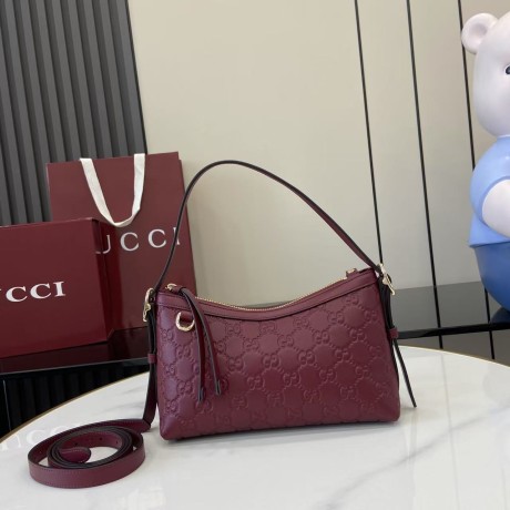 Bag-GU-049 Size :   22x 14x 8 cm