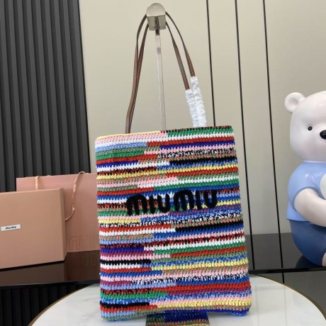 Bag-GU-184 Size :   30X38 cm