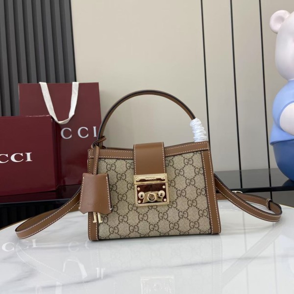 Bag-GU-192 Size :   20x 13.5x 8 cm