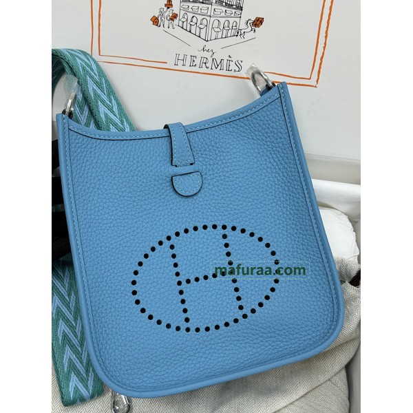 mini Evelyn P3/Blue du Nord   CLEMENCE  TC