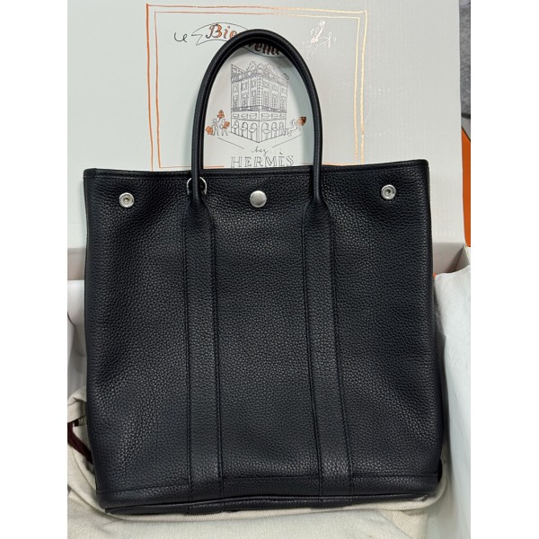 Garden 89/Black (Noir) 