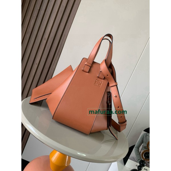 Bag-Loe-021 Size :   30 x25 x14 cm