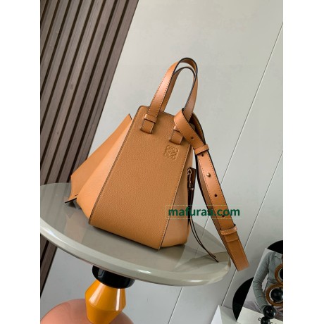 Bag-Loe-027 Size :   30 x25 x14 cm