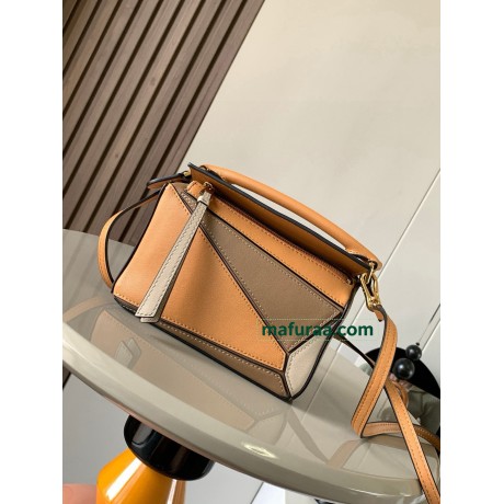 Bag-Loe-036 Size :   18 x12.5 x8 cm