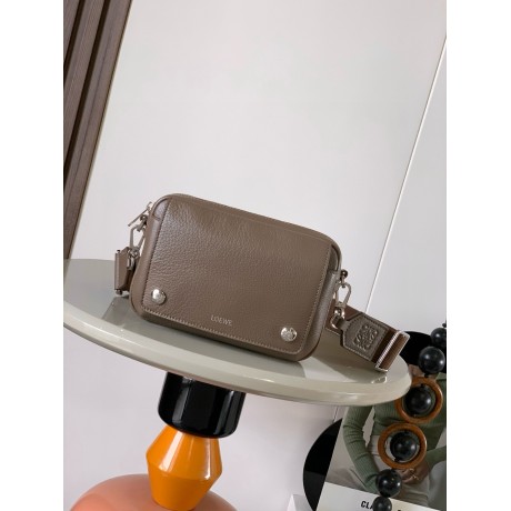 Bag-Loe-039 Size :   20 x12.5 x6  cm