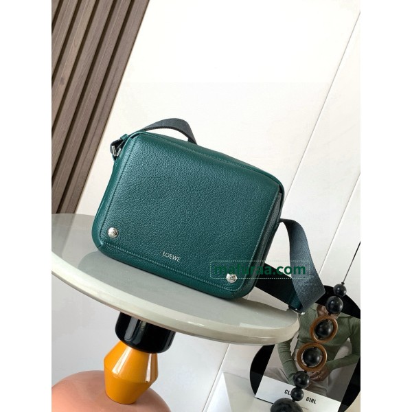 Bag-Loe-044 Size :   23 x9 x18 cm