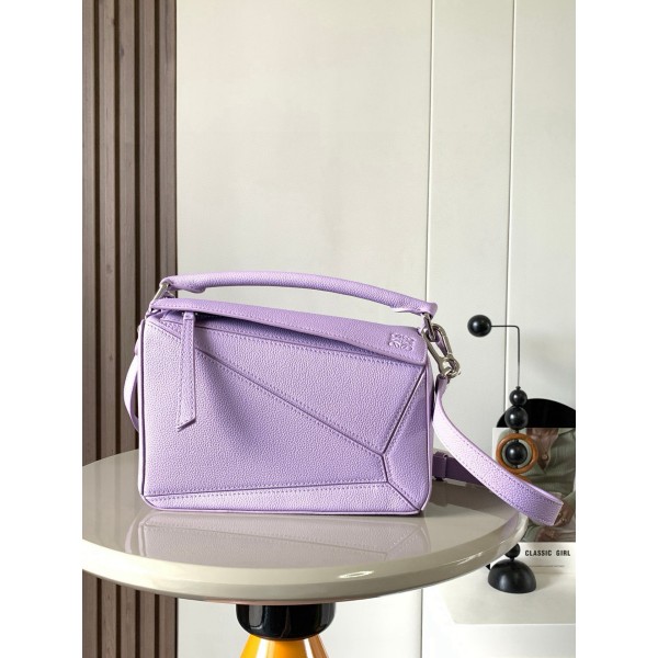 Bag-Loe-059 Size :   24x16x13 cm