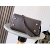 Bag-Loe-091 Size :   23.5x19x10 cm