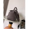 Bag-Loe-098 Size :   33 x21.5 x15 cm