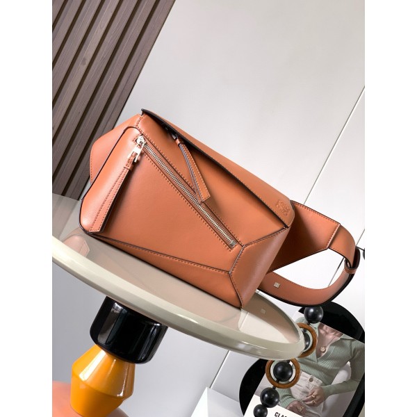 Bag-Loe-111 Size :   24 x16 x10.5 cm