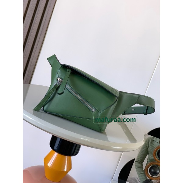 Bag-Loe-116 Size :   18 x12 x7.5 cm