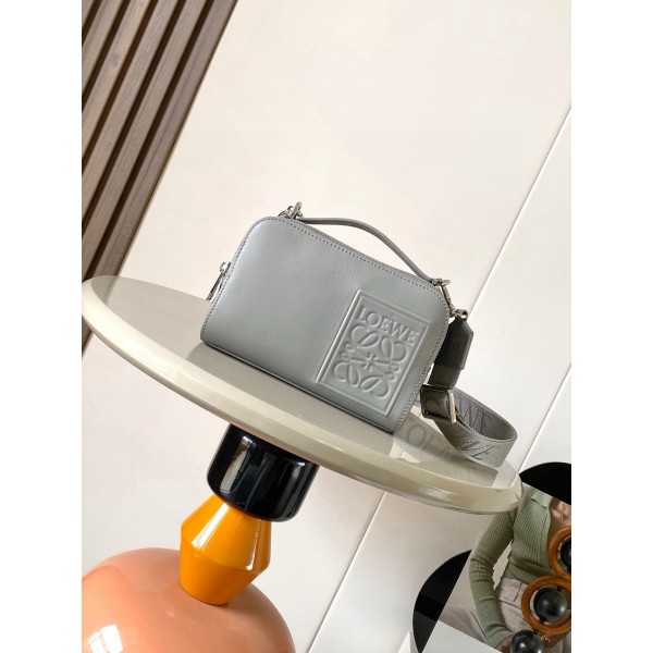 Bag-Loe-128 Size :   18 x13 x8.5 cm