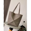Bag-Loe-129 Size :   31 x25 x14 cm