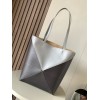 Bag-Loe-138 Size :   31 x25 x14 cm