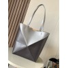 Bag-Loe-138 Size :   31 x25 x14 cm