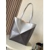 Bag-Loe-138 Size :   31 x25 x14 cm