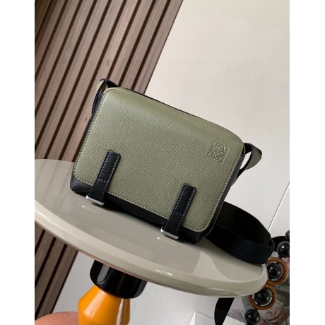 Bag-Loe-151 Size :   24.5x18x10.5 cm