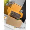 M82766  Bag-Lvbag-046 Size :   23.5x13.5x4cm