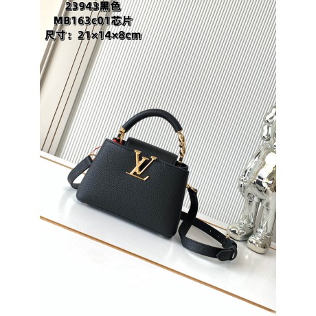 M23943 Bag-Lvbag-065 Size :   21 x14x8cm