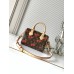 M13094 Bag-Lvbag-076 Size : 13.5 x 12 x 20.5 cm
