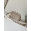 M25682 Bag-Lvbag-106 Size :   21.5x 13.5 x6cm