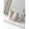 M25673 Bag-Lvbag-108 Size :   16 x 18 x 12 cm 