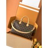 M11945 Bag-Lvbag-121 Size :   30x21x17CM