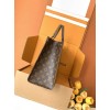 M45039  Bag-Lvbag-125 Size :   35.0 x 27.0 x 14.0 cm 