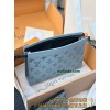 M81115 Bag-Lvbag-141 Size :   14.5 x 4.5 x 22 cm