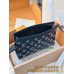 M81115 Bag-Lvbag-142 Size : 14.5 x 4.5 x 22 cm