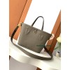 M12109  Bag-Lvbag-171 Size :   24.0 x 14.0 x 9.0 cm