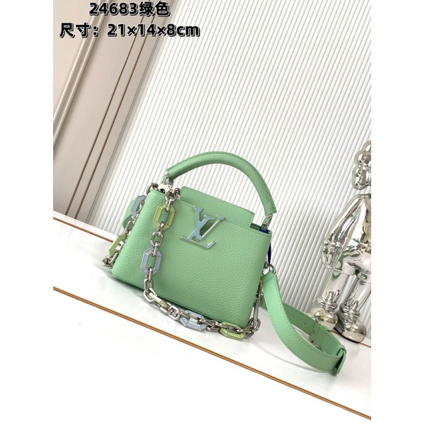 M24683 Bag-Lvbag-200 Size :   21 x 14x8 cm