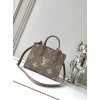 M45779 Bag-Lvbag-204 Size :   25 x 19 x11.5cm