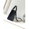 M45653  Bag-Lvbag-205 Size :   25 x19 x11.5cm