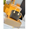 M12019  Bag-Lvbag-286 Size :   19 x 7 x 15 cm