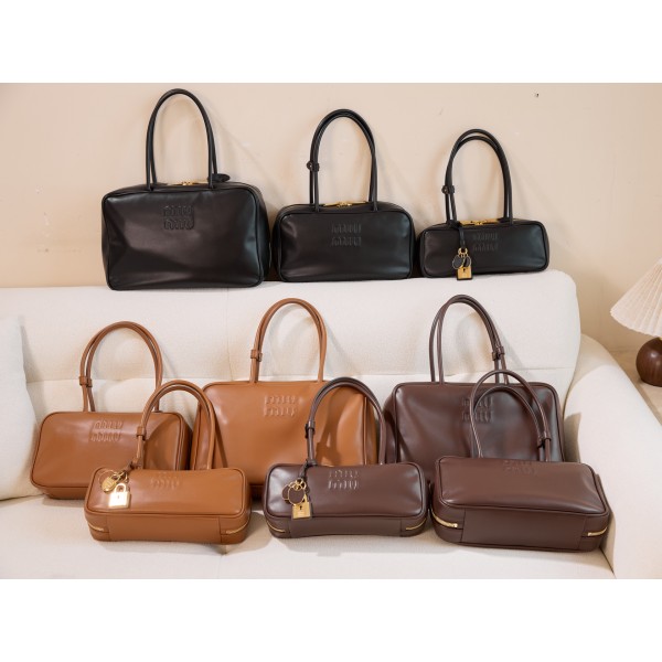 Bag-miumiu-023 Size  28x11.5x8cm