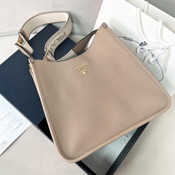 Bag-Par-005 Size  30 x 28 x 12cm