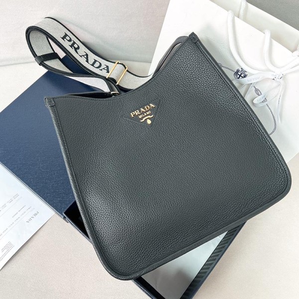 Bag-Par-007 Size  30 x 28 x 12cm