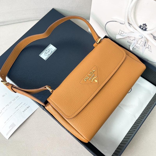 Bag-Par-011 Size  26 x 14 x 9.5cm