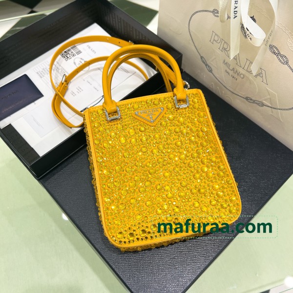 Bag-Par-070 Size  17.5 x 15 x 5cm
