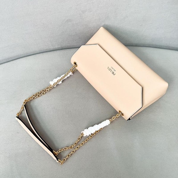 Bag-Par-132 Size  29 x 16 x 9.5cm