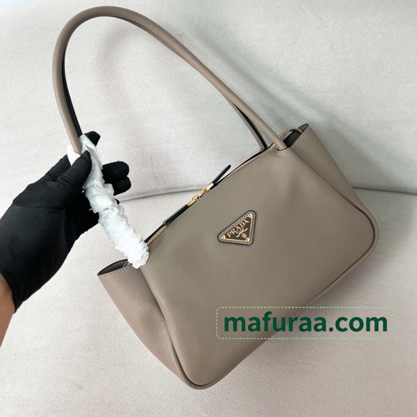 Bag-Par-149 Size  28 x 18 x 11cm