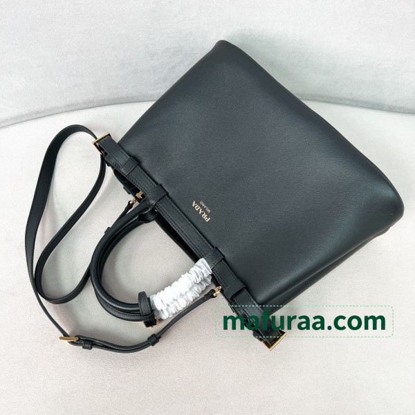 Bag-Par-153 Size  35 x 25 x 14cm