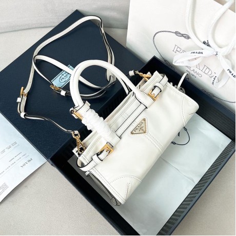 Bag-Par-263 Size  23.5 x 12 x 9cm