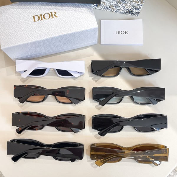 Glass-Dior-054