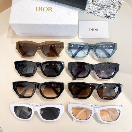 Glass-Dior-064
