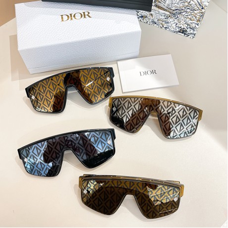 Glass-Dior-069