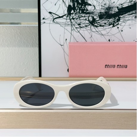 Glass-Miu-008