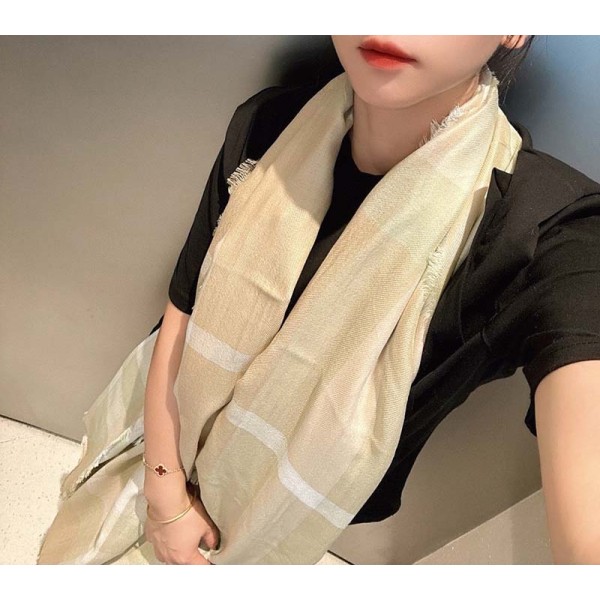 Scarf-Bur-040
