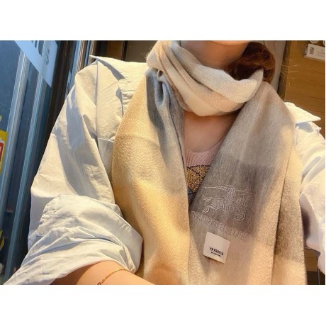 Scarf-Bur-114